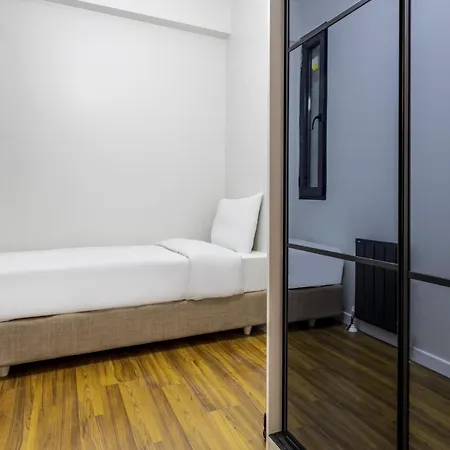 Modern Living In Nisantasi Citys Mall Apartment *